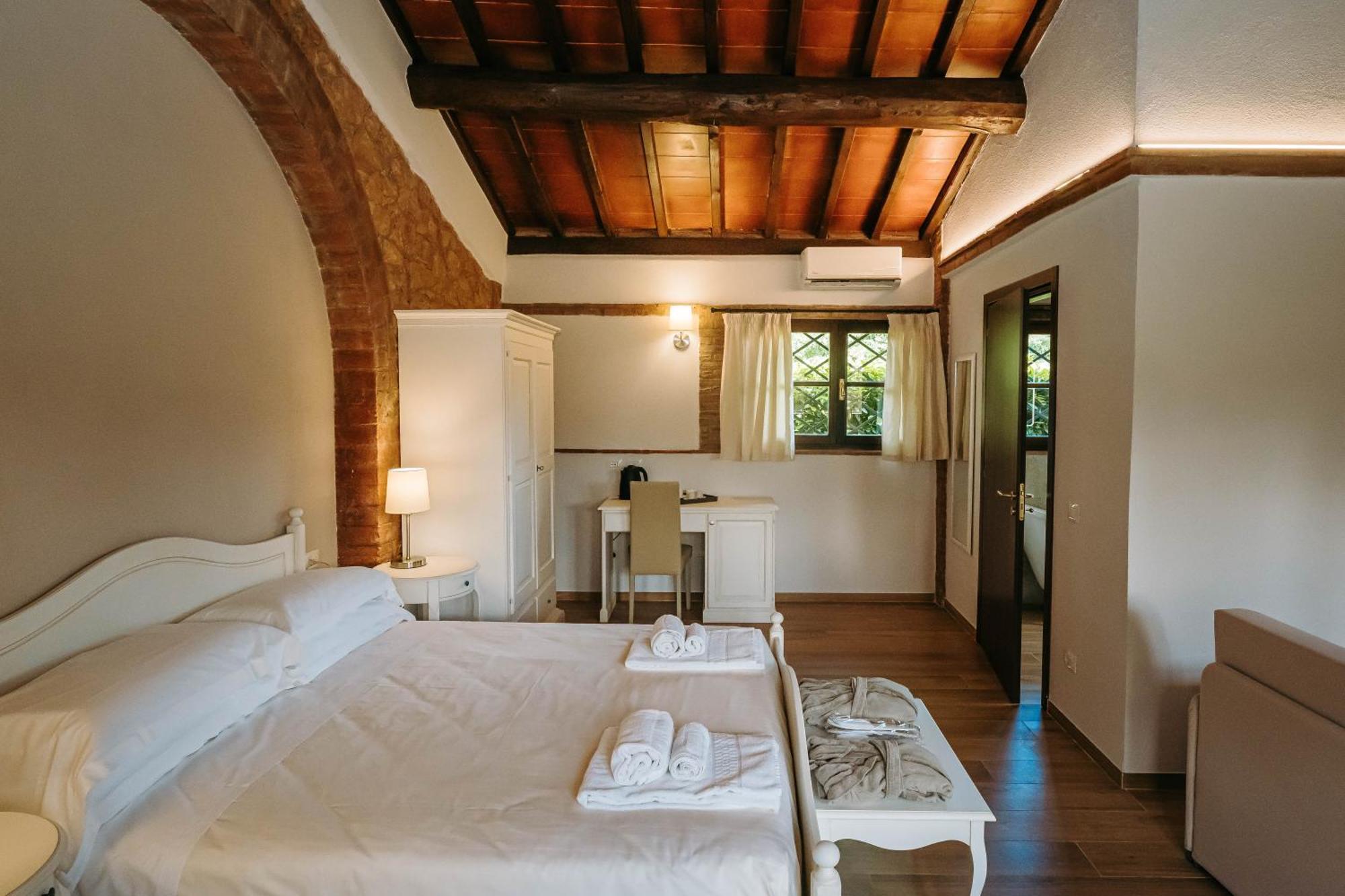Borgo Il Poggiaccio Residenza D'Epoca Guest House โซวิชิลเล ภายนอก รูปภาพ