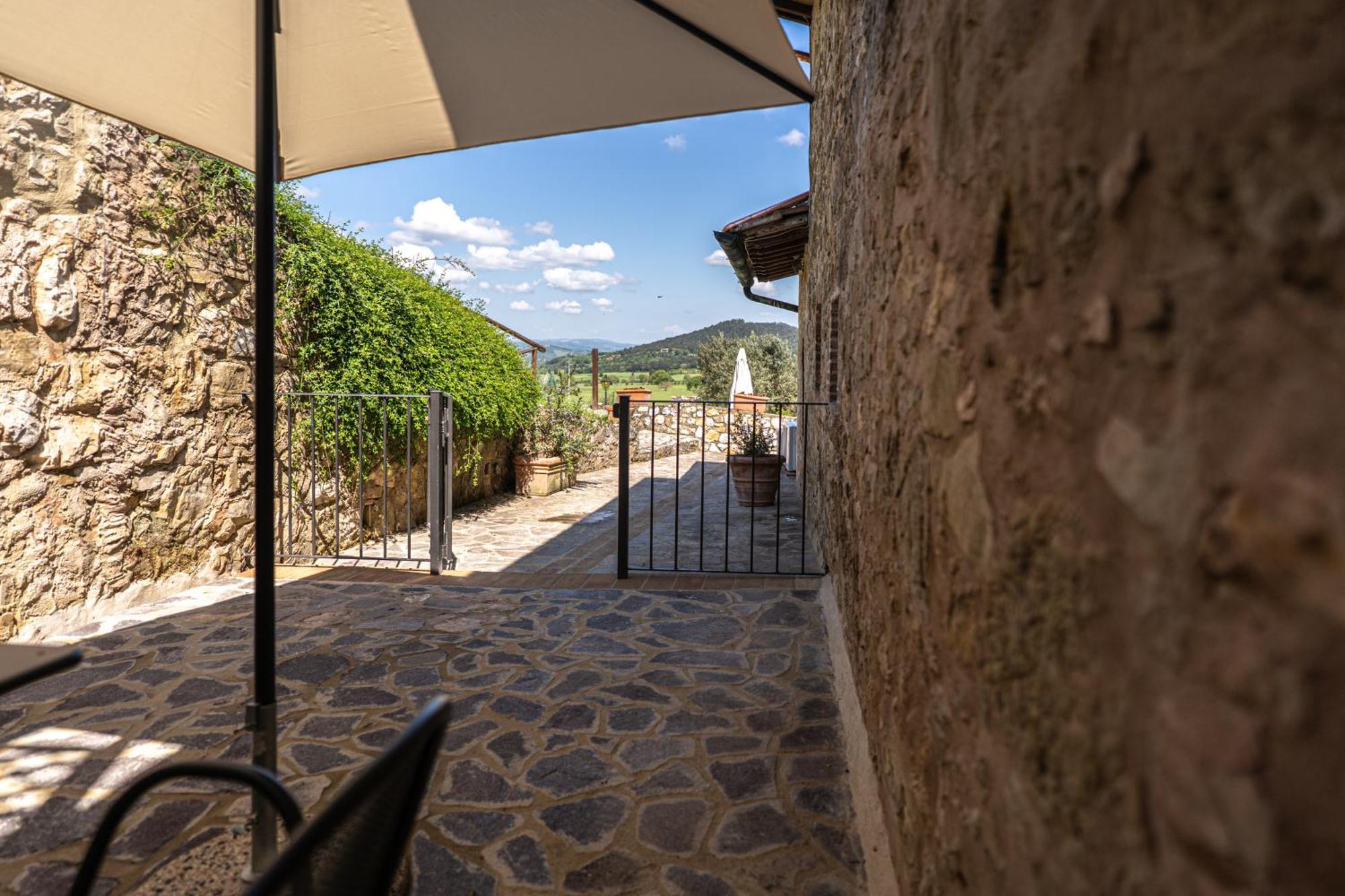 Borgo Il Poggiaccio Residenza D'Epoca Guest House โซวิชิลเล ภายนอก รูปภาพ